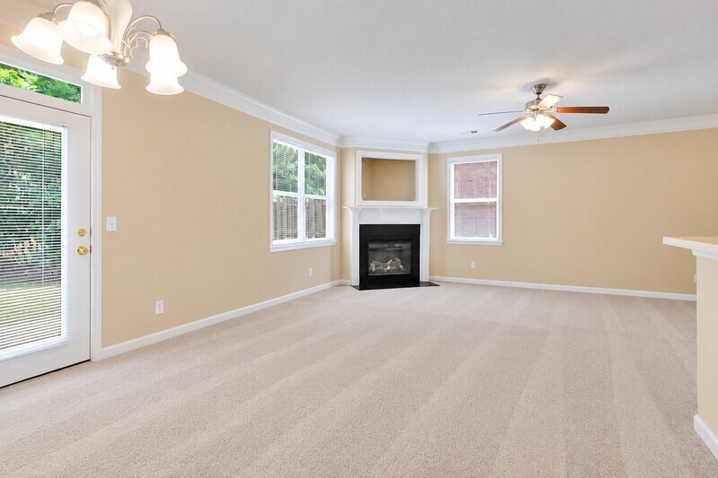 Main Rental Photo 9