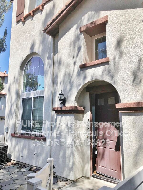 Murrieta Townhome: 33730 Willowhaven