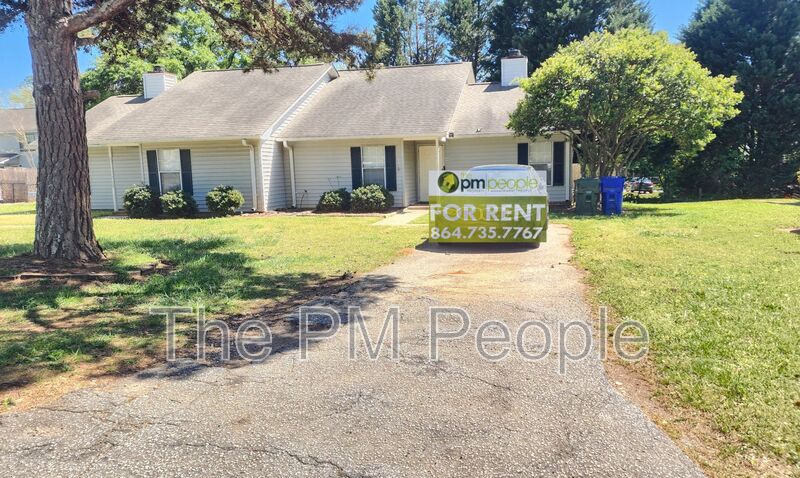 Greenville House: 06B Pointer Ln