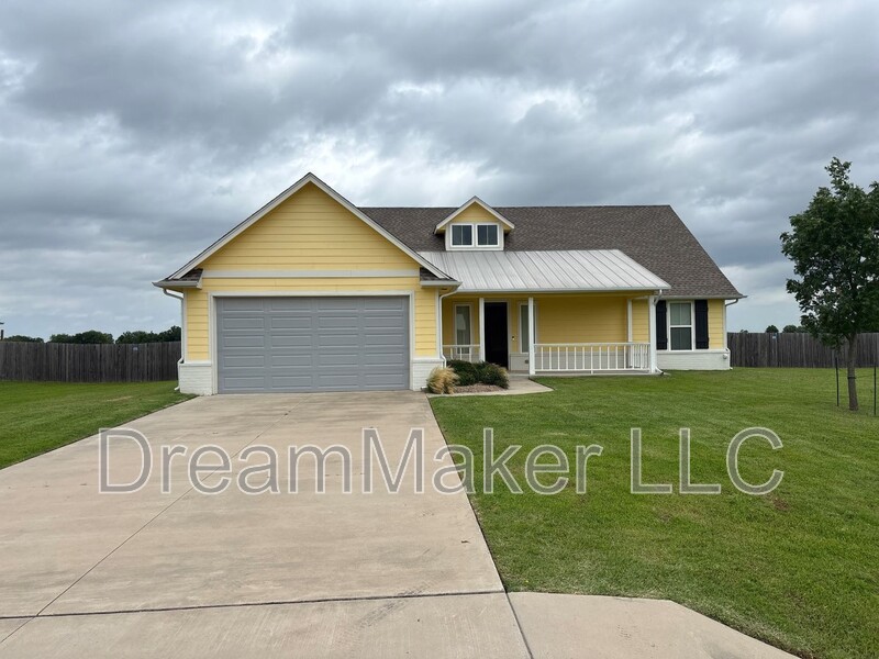 Norman House: 3043 SE 34th Street