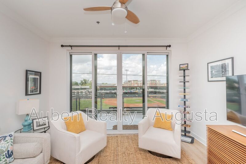 North Augusta House: 111 Railroad Ave