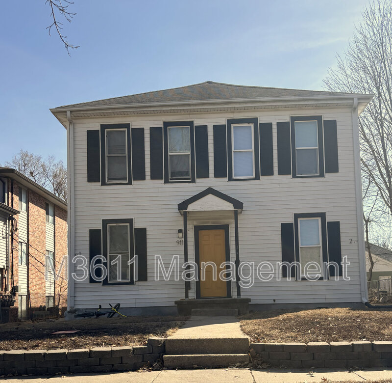 Lincoln Condo: 911 Washington