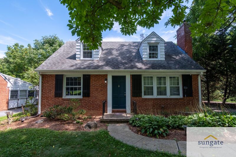 Lutherville House: 326 Lincoln Ave