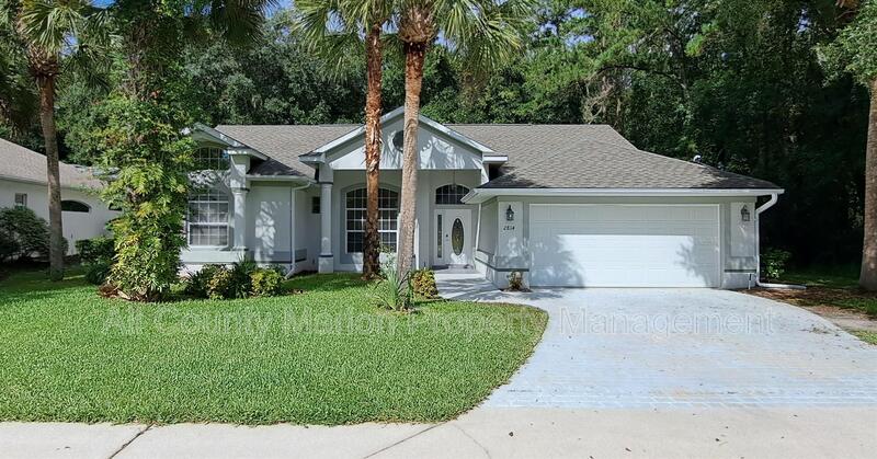 Ocala House: 2814 SW 20th Ave