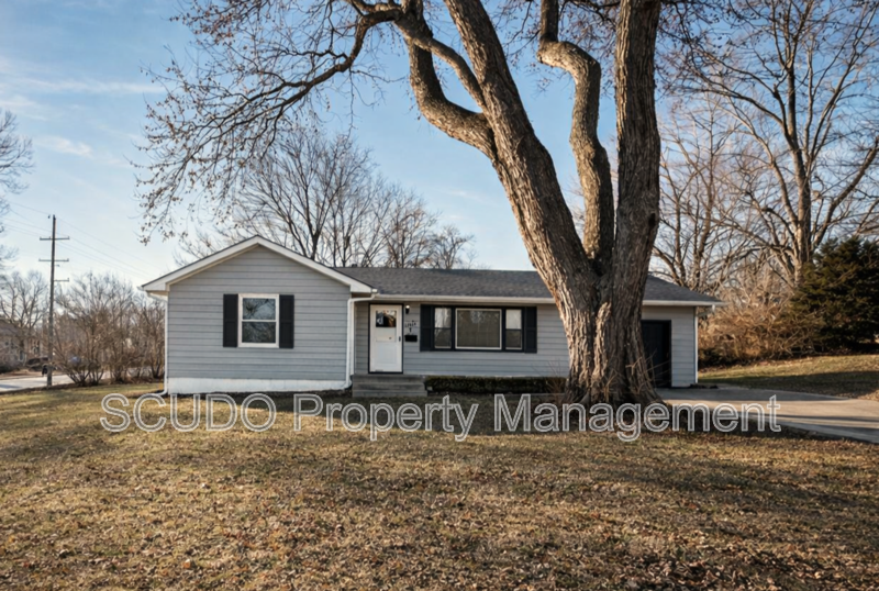 Kansas City House: 12509 E 53rd St