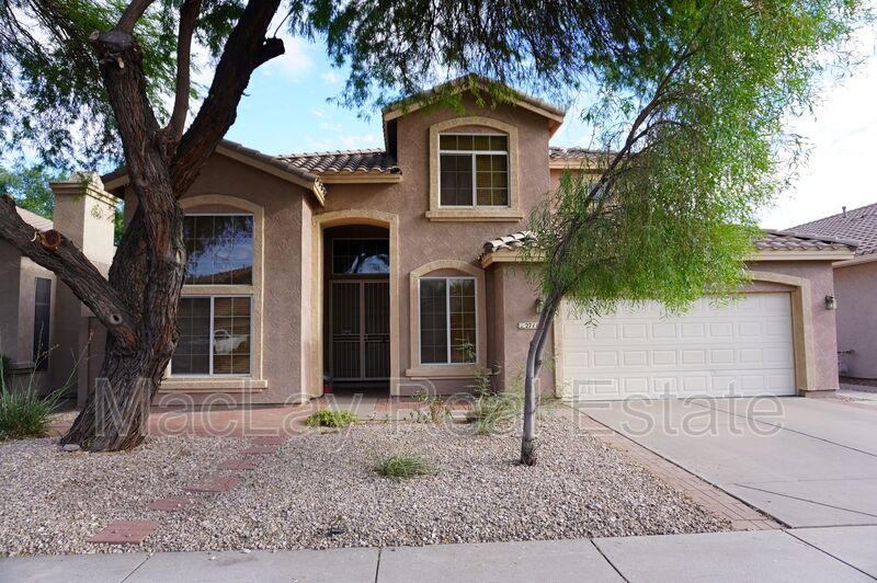 Chandler House: 2711 W Megan St