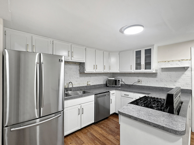 Baltimore Townhome: 1641 S Hanover Street