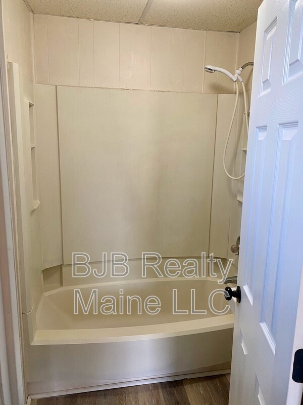 Portland Condo: 221 Woodford Street