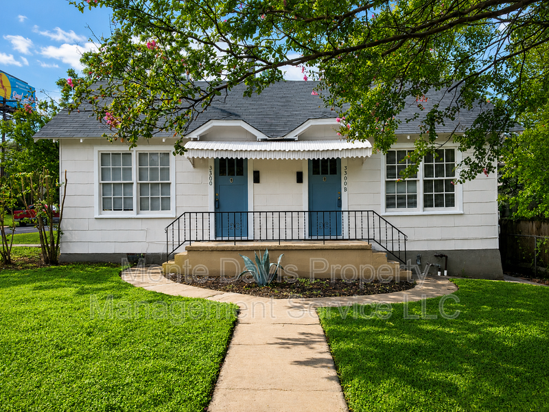 Austin Condo: 3300 Robinson Avenue