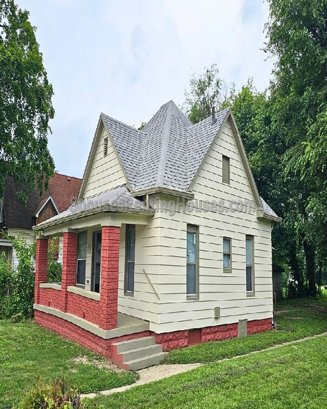 Terre Haute House: 2336 Sycamore Street