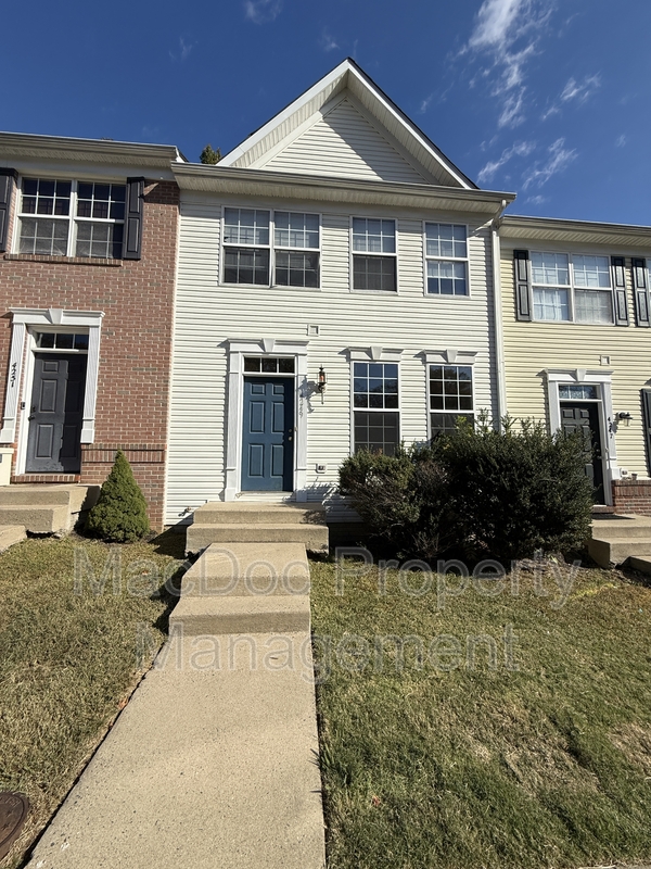 Fredericksburg Townhome: 4249 Normandy Ct