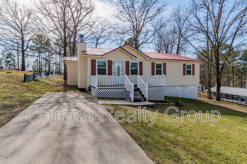 Moody House: 1031 Oak Blvd