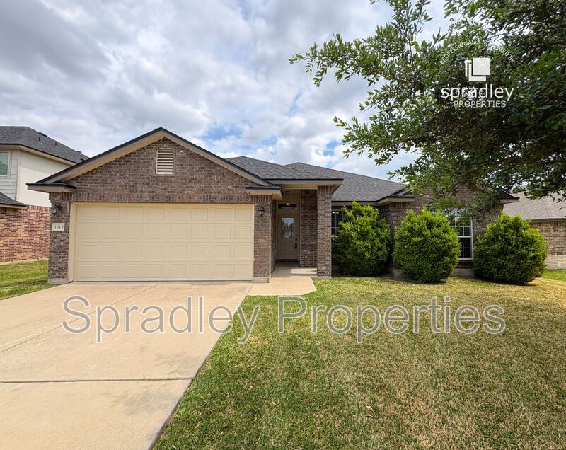 Temple House: 1315 Starlight Dr