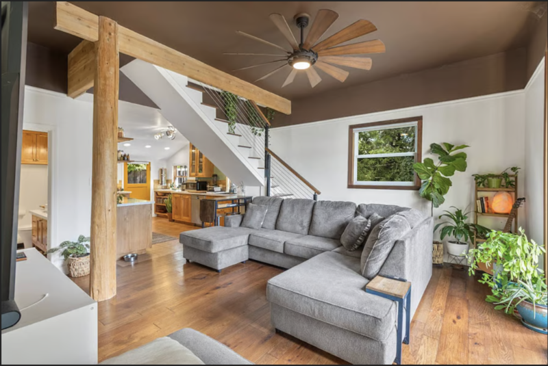 Nevada City House: 414 Spring Street