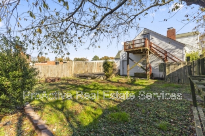 Norfolk Condo: 1018 Wolcott Avenue