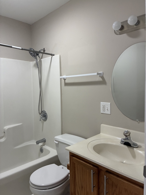 Kannapolis House: 231 Summerpine Place