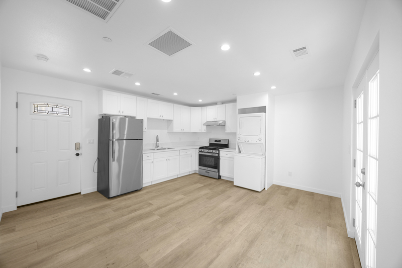 Redondo Beach Condo: 308 N Catalina Avenue