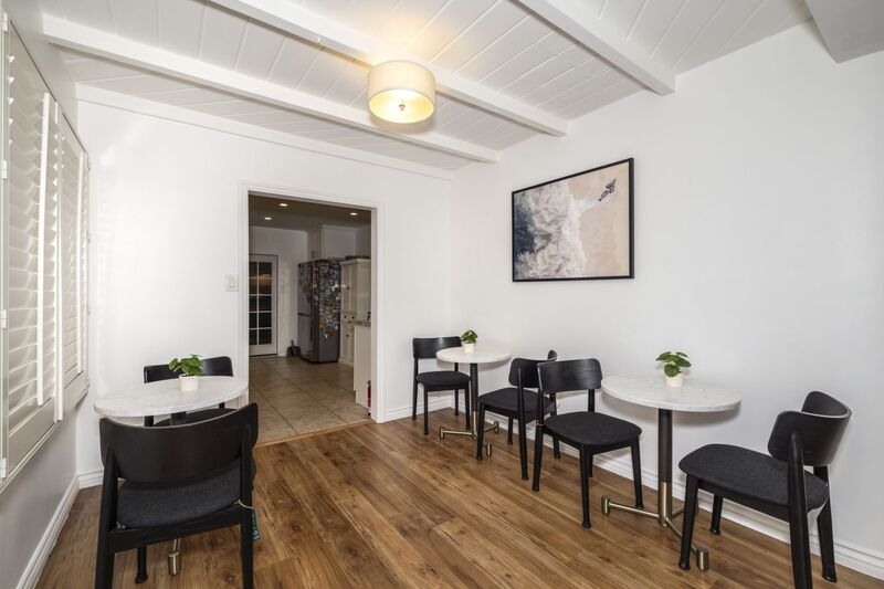 Oakland House: 3440 Oak Knoll Boulevard - 2