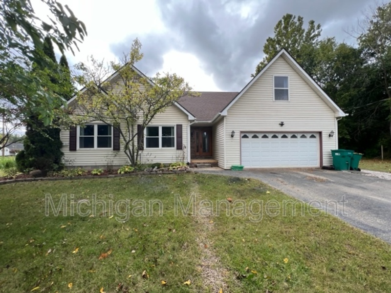 Request a Viewing for 1100 Oakville Waltz Rd Tenant Turner