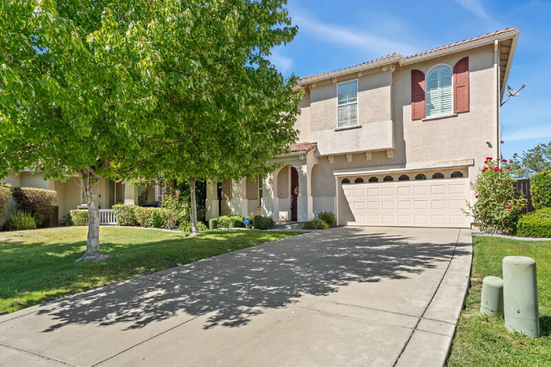 Sacramento House: 5816 Amnest Way