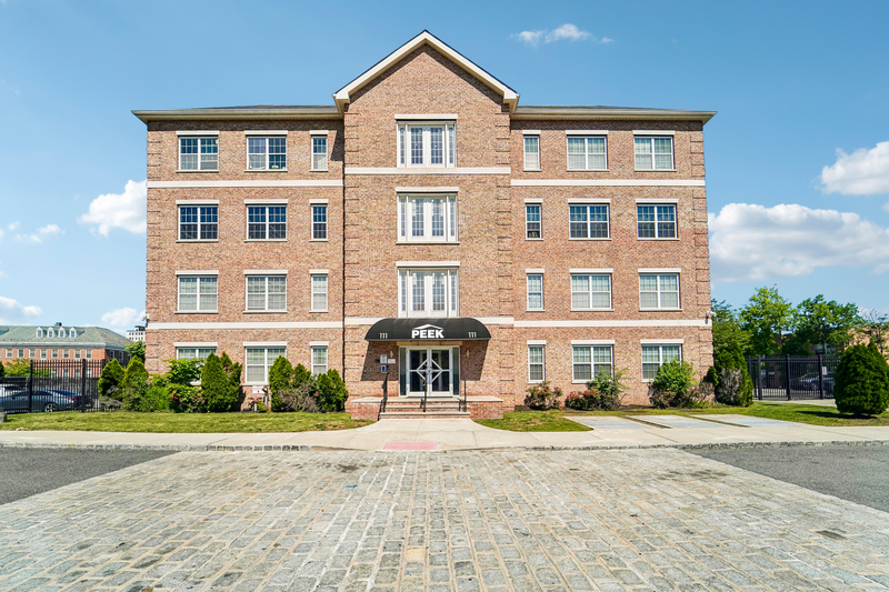 East Orange Condo: 111 Glenwood Ave - 304