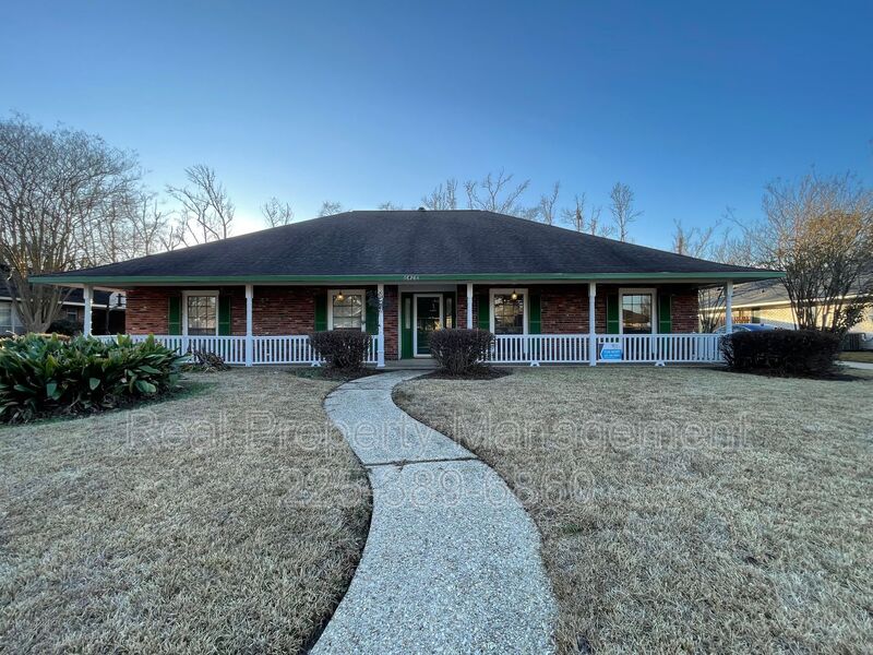 Baton Rouge House: 6428 Chippendale Dr.