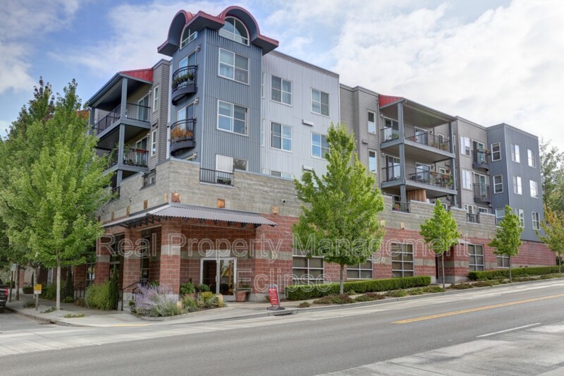 Seattle Condo: 600 N. 85th St.