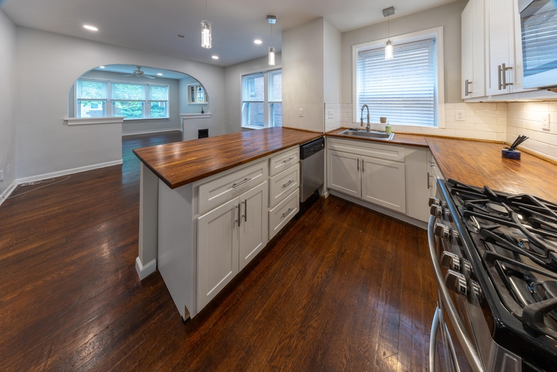 Saint Louis Condo: 2001 Maury Ave - 1S