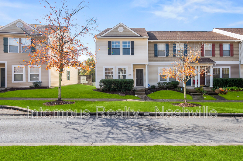 Antioch Townhome: 5856 Monroe Xing