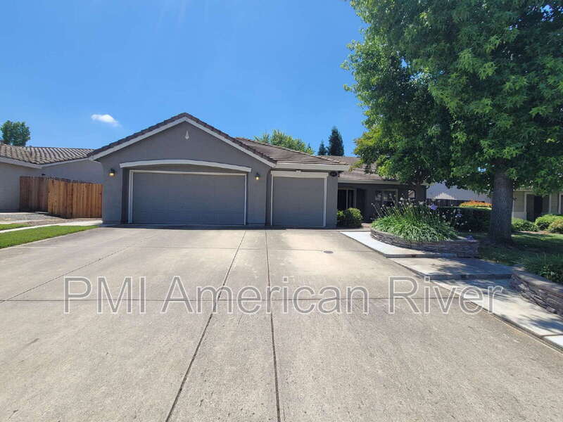 Mather House: 4405 Dusham Cir
