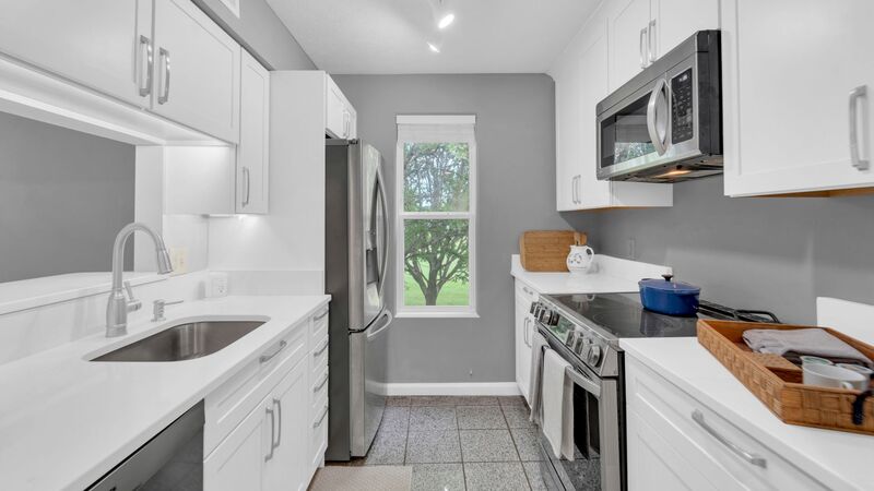 Columbus Condo: 935 Quay Avenue