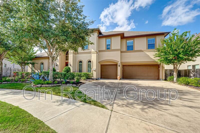 Sugar land House: 2910 Cotswold lane
