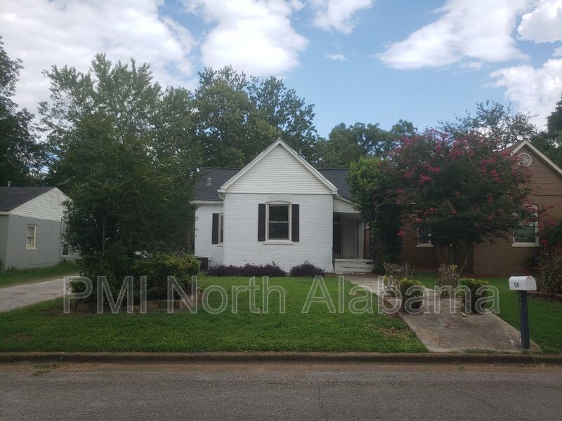 Decatur House: 1310 9th Ave SE