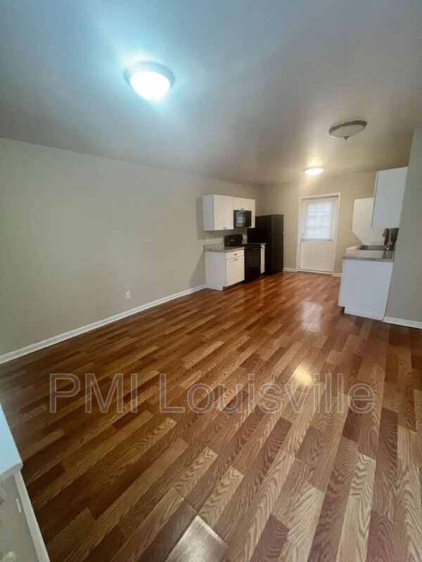 West Point Condo: 1302 Main St