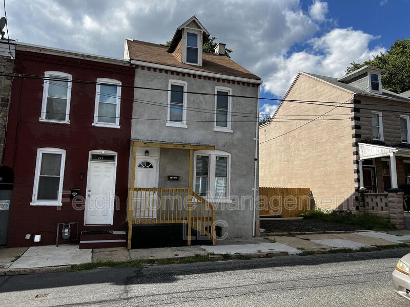 Lancaster House: 538 Chester Street