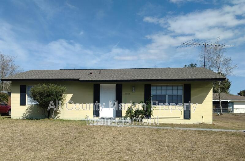 Ocala House: 14860 SW 35th Circle