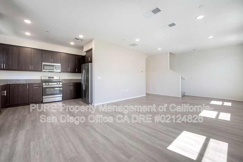 San Diego House: 5503 Sandcliff Ln