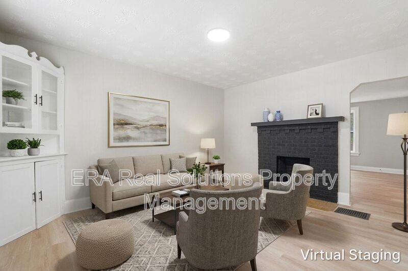 Columbus House: 394 South Guilford Ave