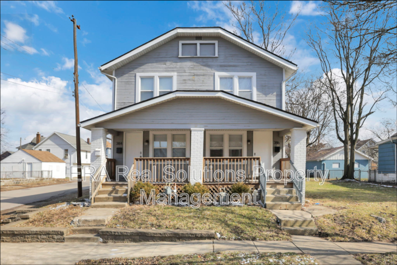 Columbus House: 386 S. Yale Ave.