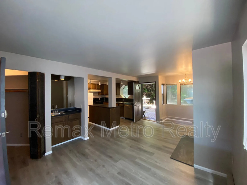 Seattle Condo: 512 Galer St