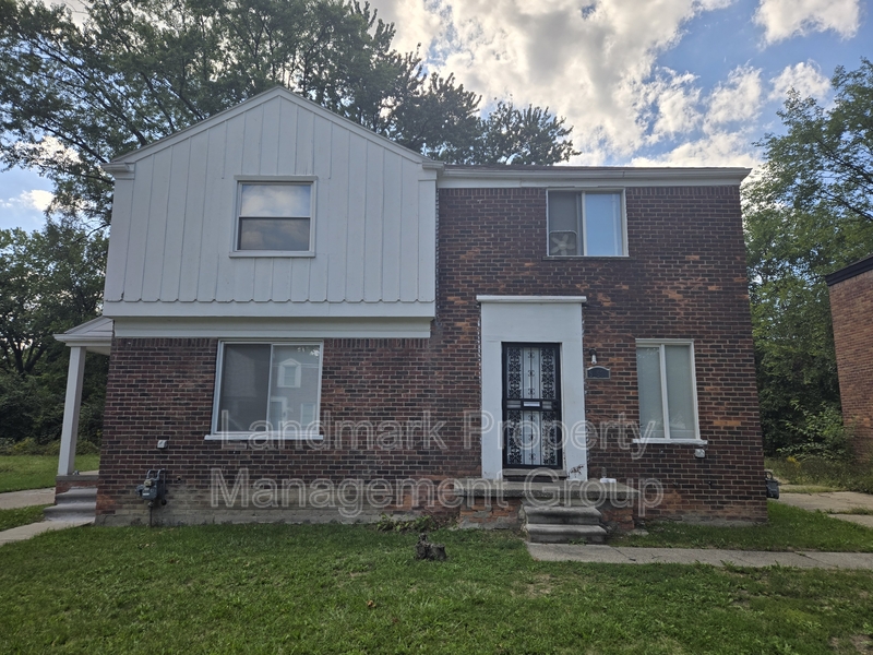 Detroit Condo: 9151 Mansfield Street