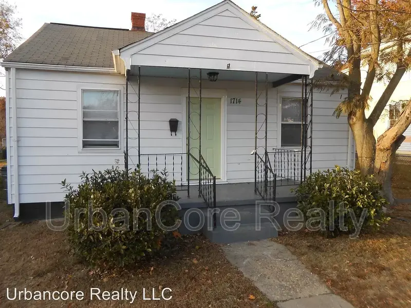 Richmond House: 1714 National St