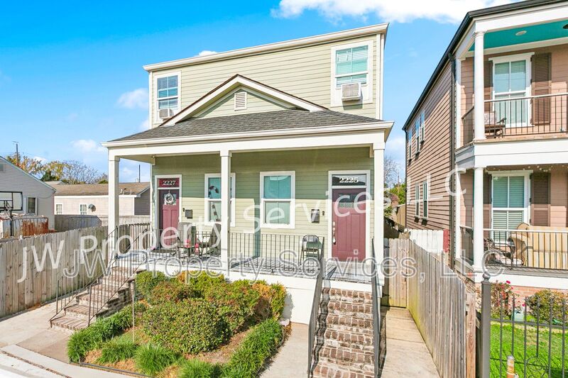 New Orleans House: 2225 Rev John Raphael Jr Way