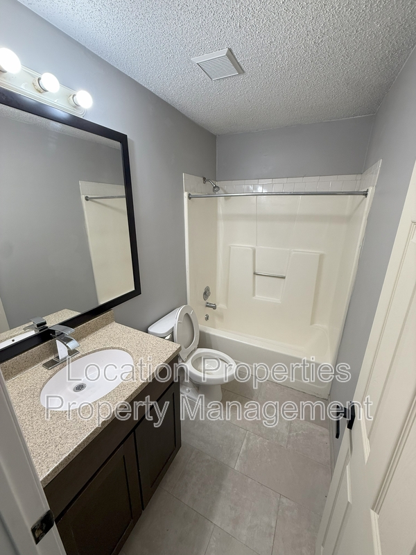 501 Colorado Street, rental photo 9