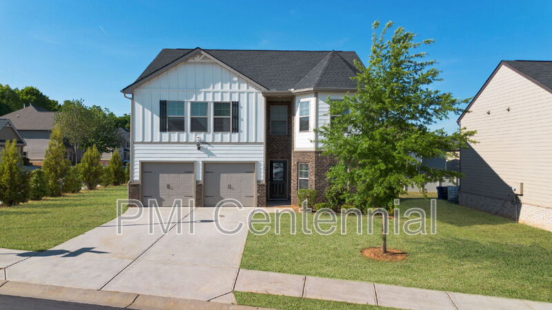 McDonough House: 1801 Marcelina Lane