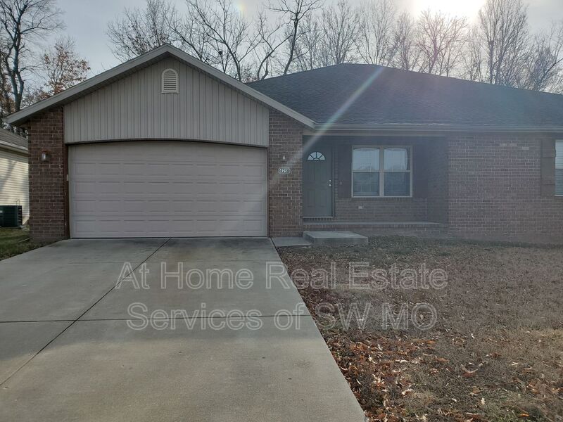 Springfield Condo: 4258 W Latoka