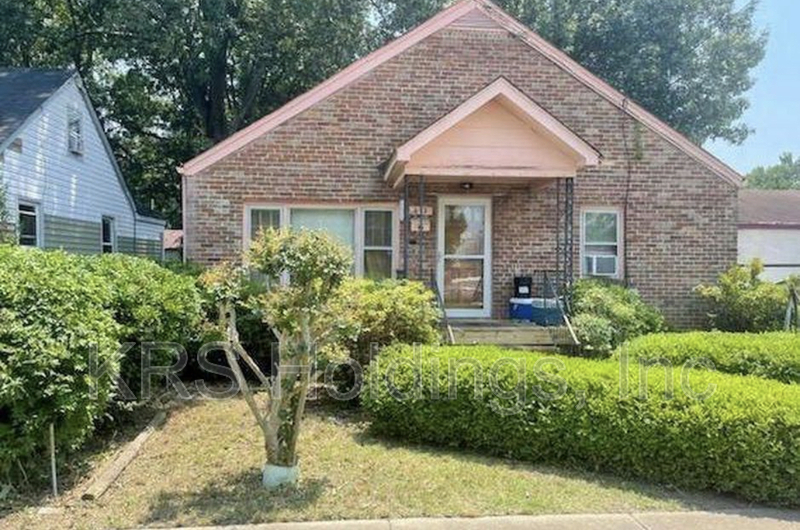 Newport News House: 612 46th Street