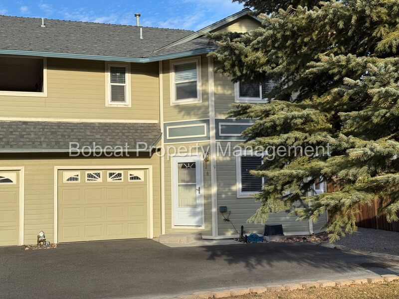 Gardnerville Condo: 1407 Mission St