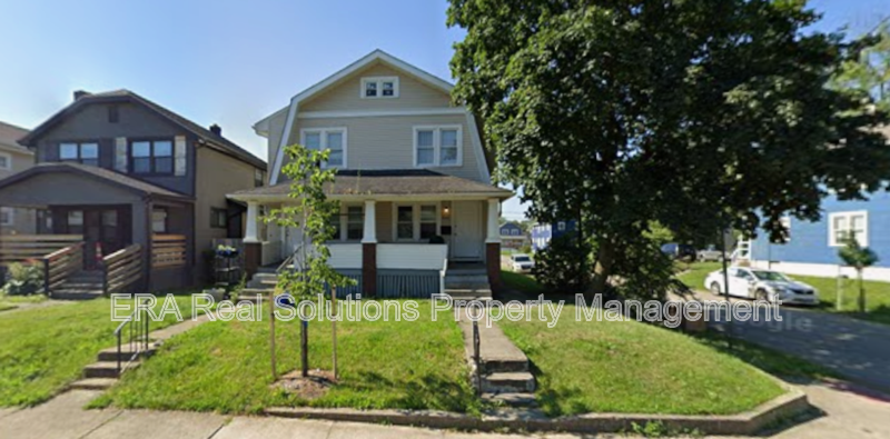 Columbus House: 1145 E 18th Ave