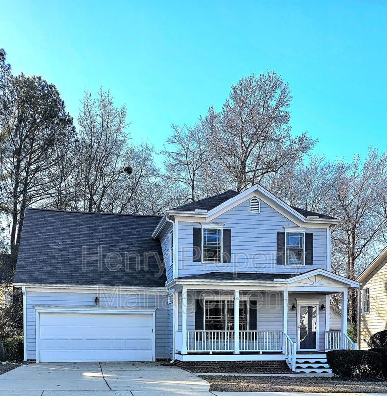Apex House: 121 Rushing Wind Way